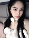 美甲小姐姐